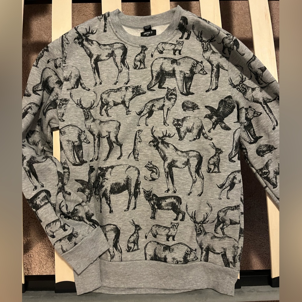 Forever 21 sweatshirt